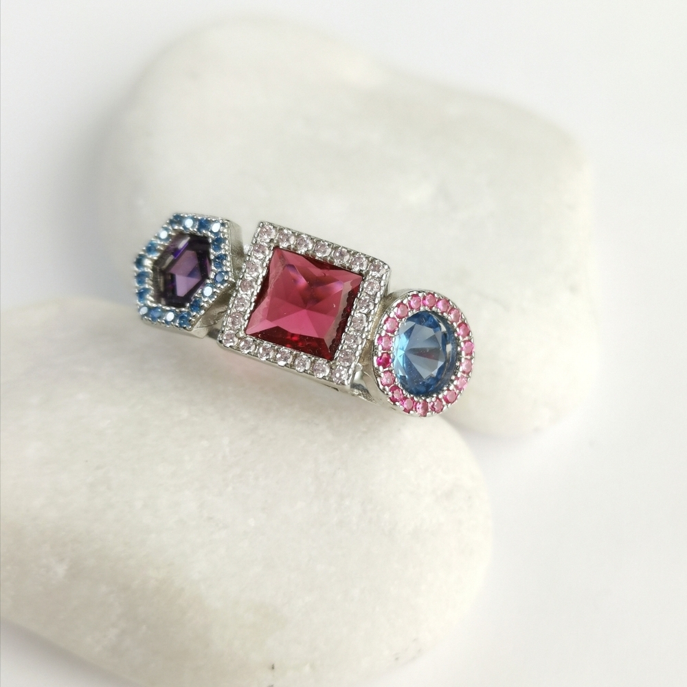 Modernist Cocktail Ring Amethyst Pink And Blue Topaz in Sterling Silver